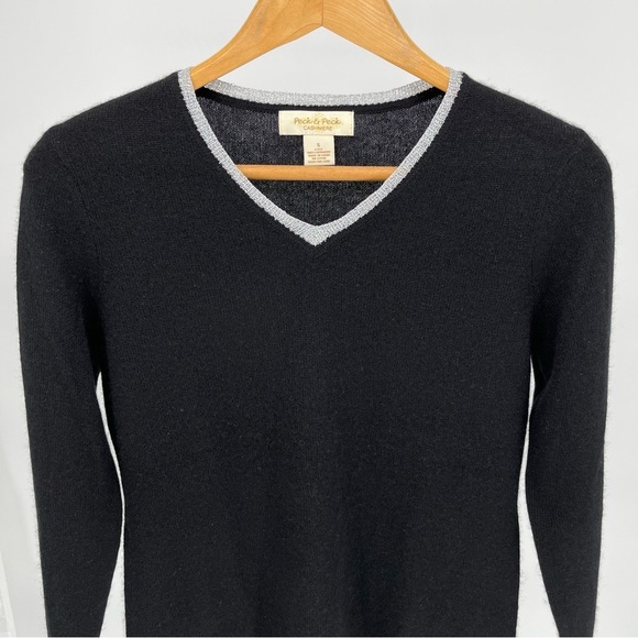 Peck & Peck Womens 2 Ply Cashmere Sweater Size S Black With Silver Accent - Picture 2 of 10